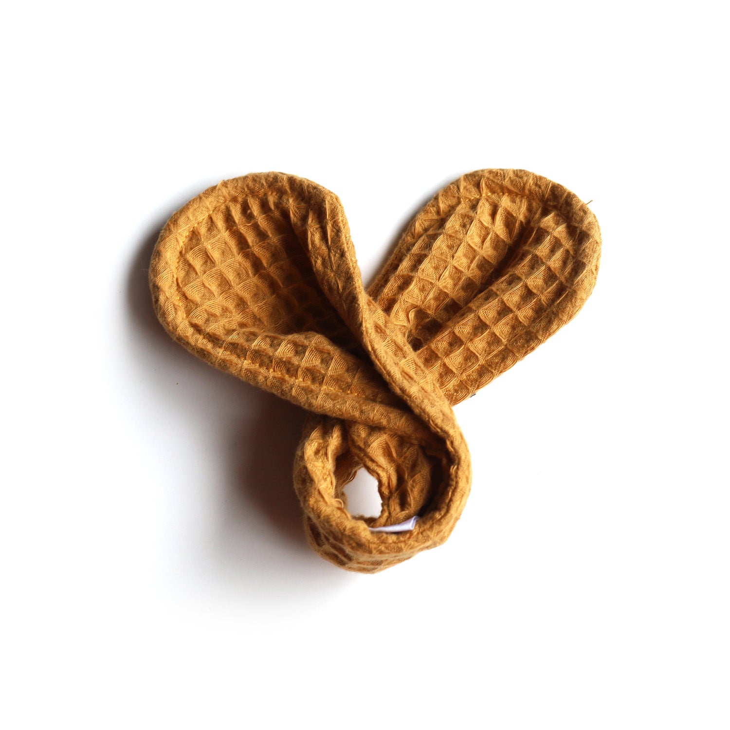 Accessoire à chignon en tissu revalorisé