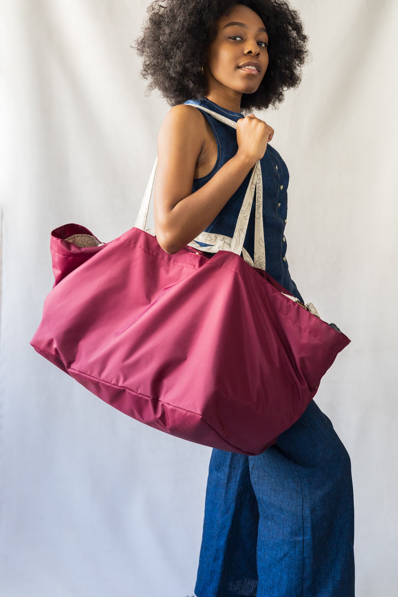 Extra large reversible tote bag