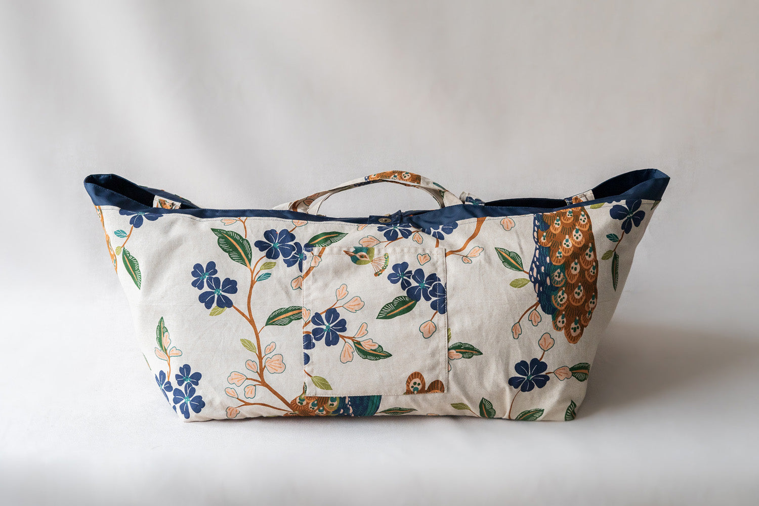 Extra large reversible tote bag