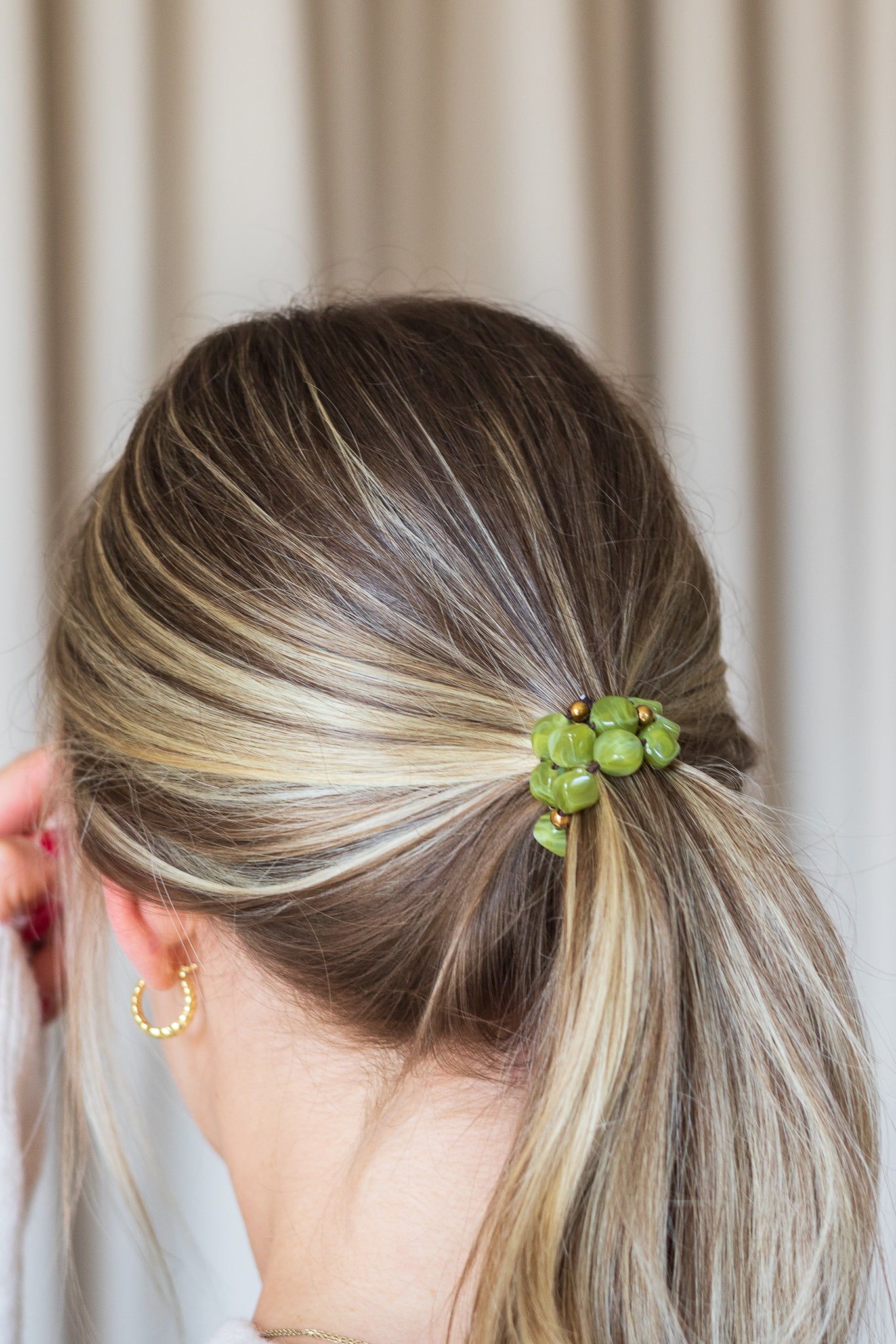 Beaded hair tie