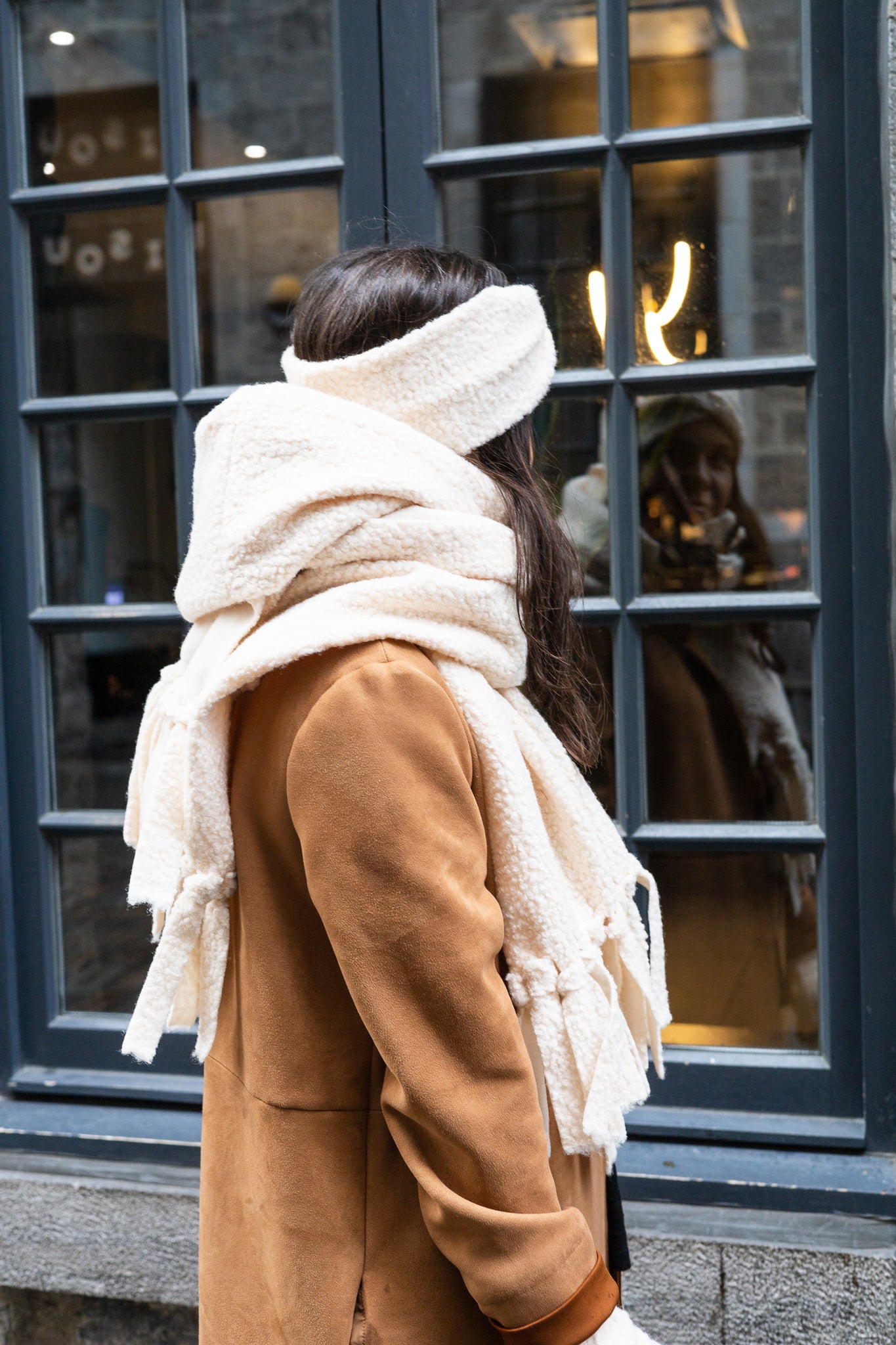 Foulard en molletonné bouclé à franges