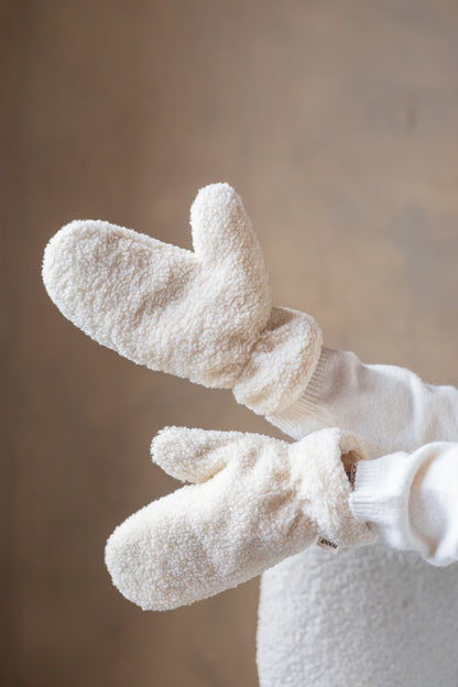 Fleece mittens