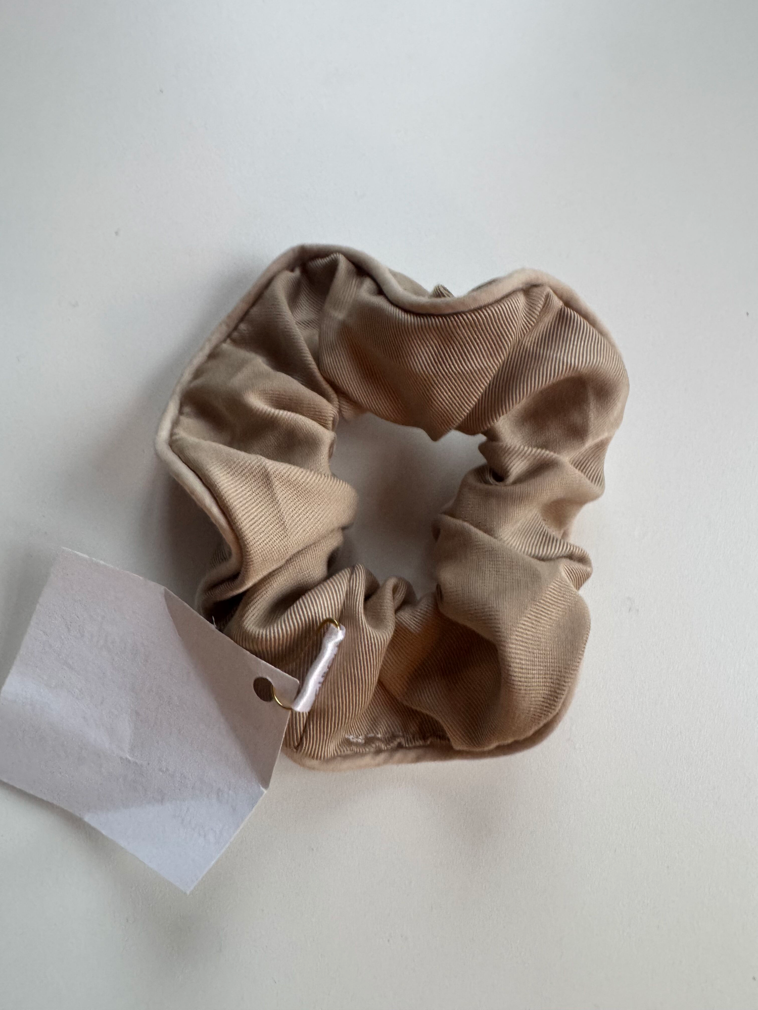 Sample - Mystery scrunchie