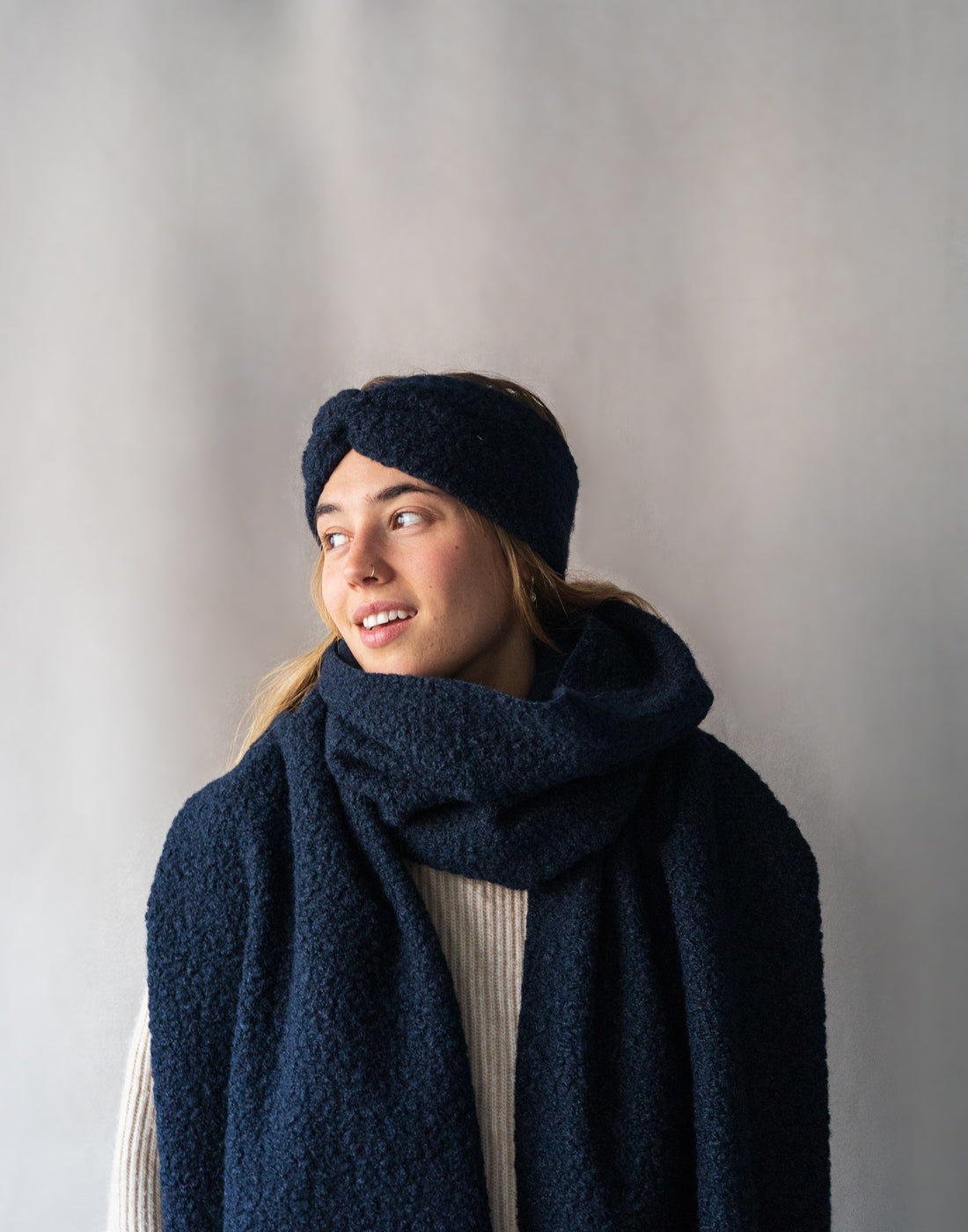 Bandeau en molletonné bouclé