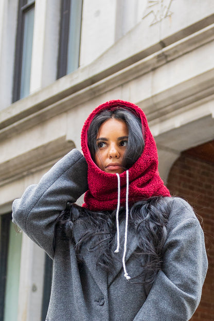 Satin inner hood collar