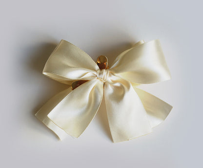 Boucle double sur pince dorée