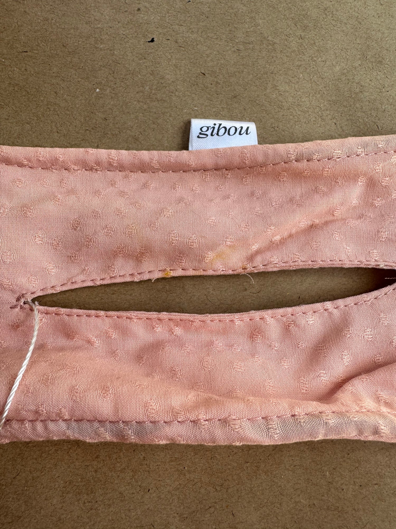Imparfait - Chignon rose poudré