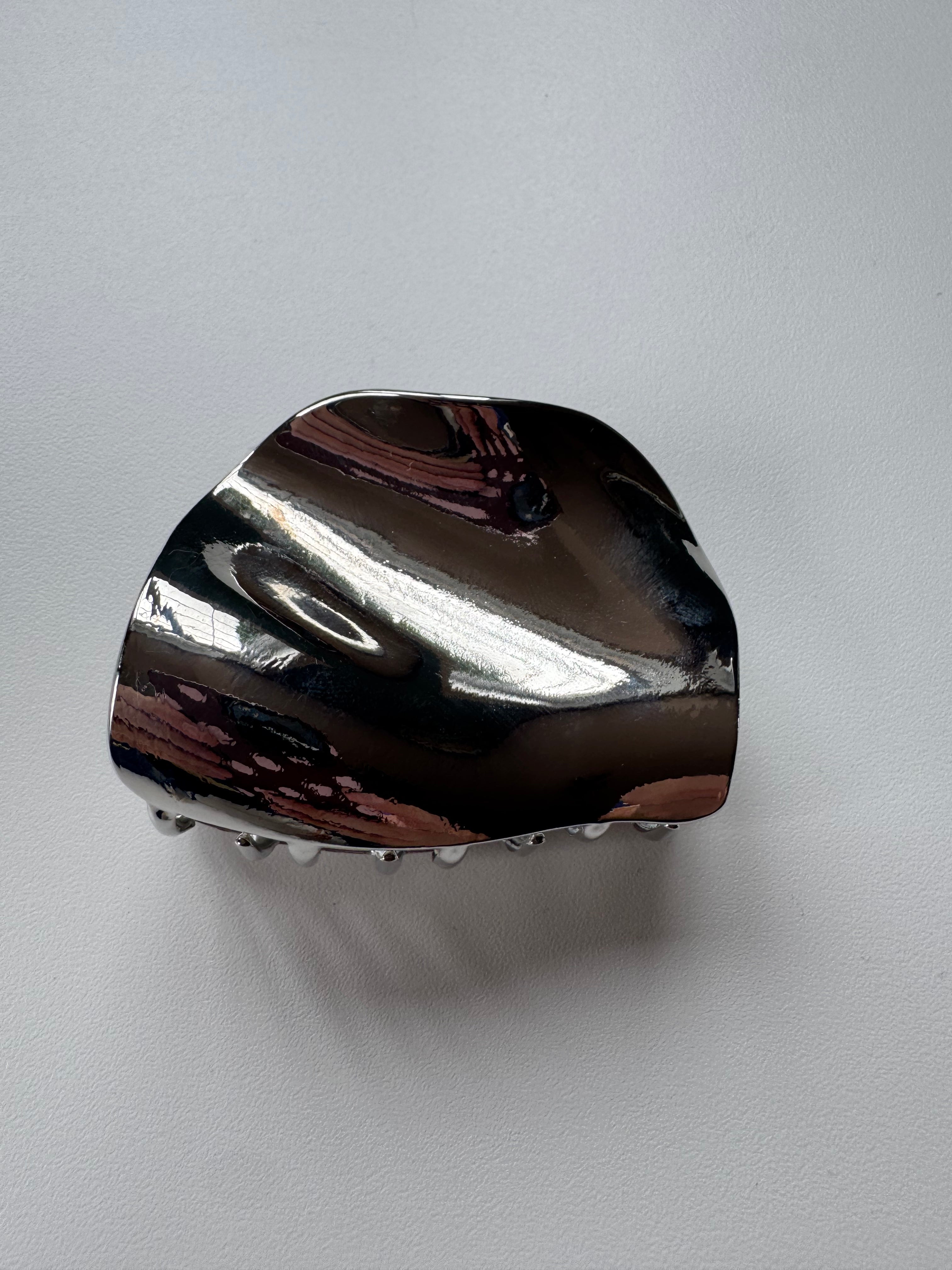 Imperfect - Ludi silver metal clip