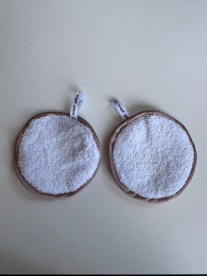 Échantillon - 2 lingettes démaquillantes