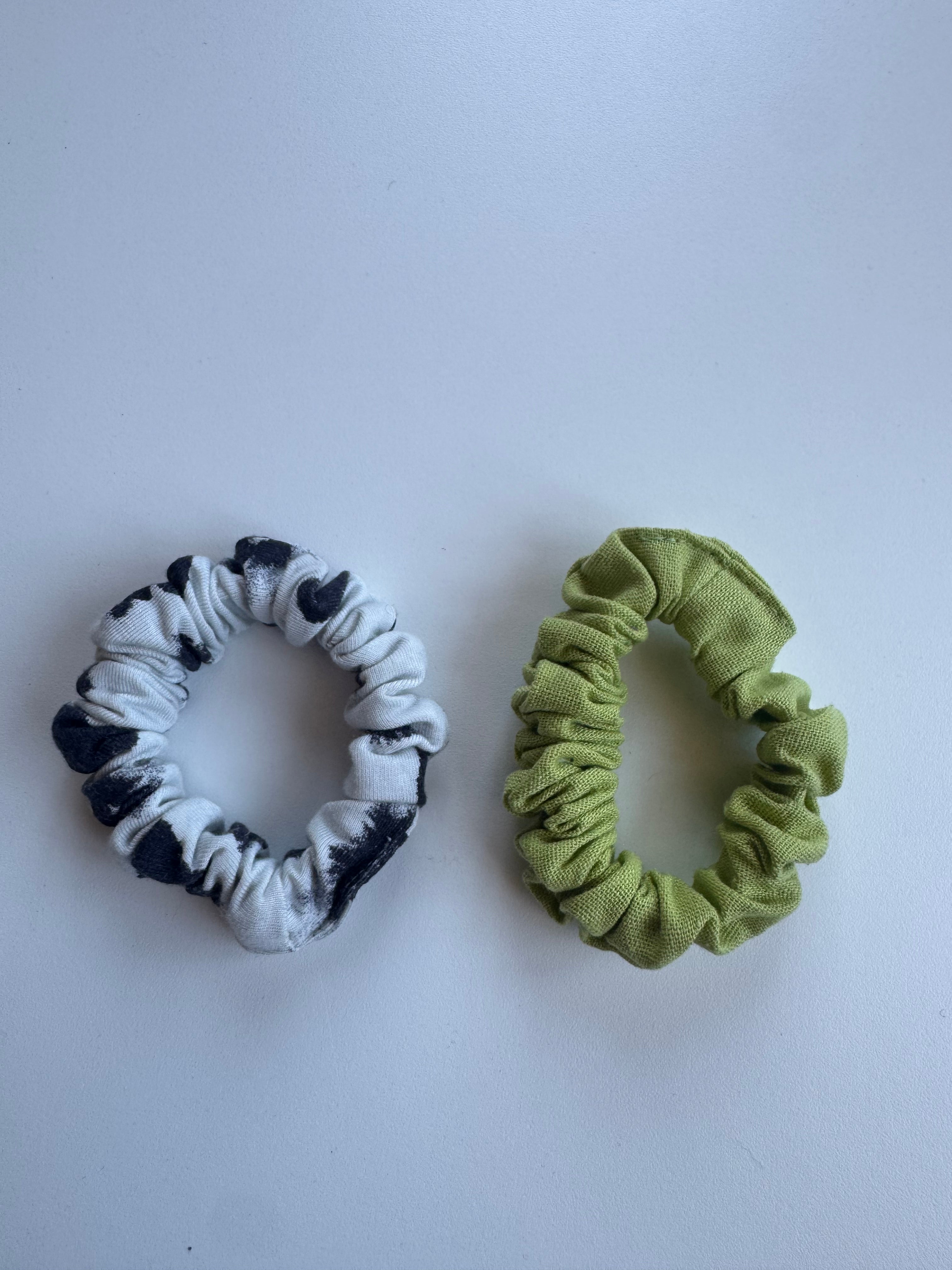 Échantillon - Ensemble de 2 mini chouchous (vert + imprimé)