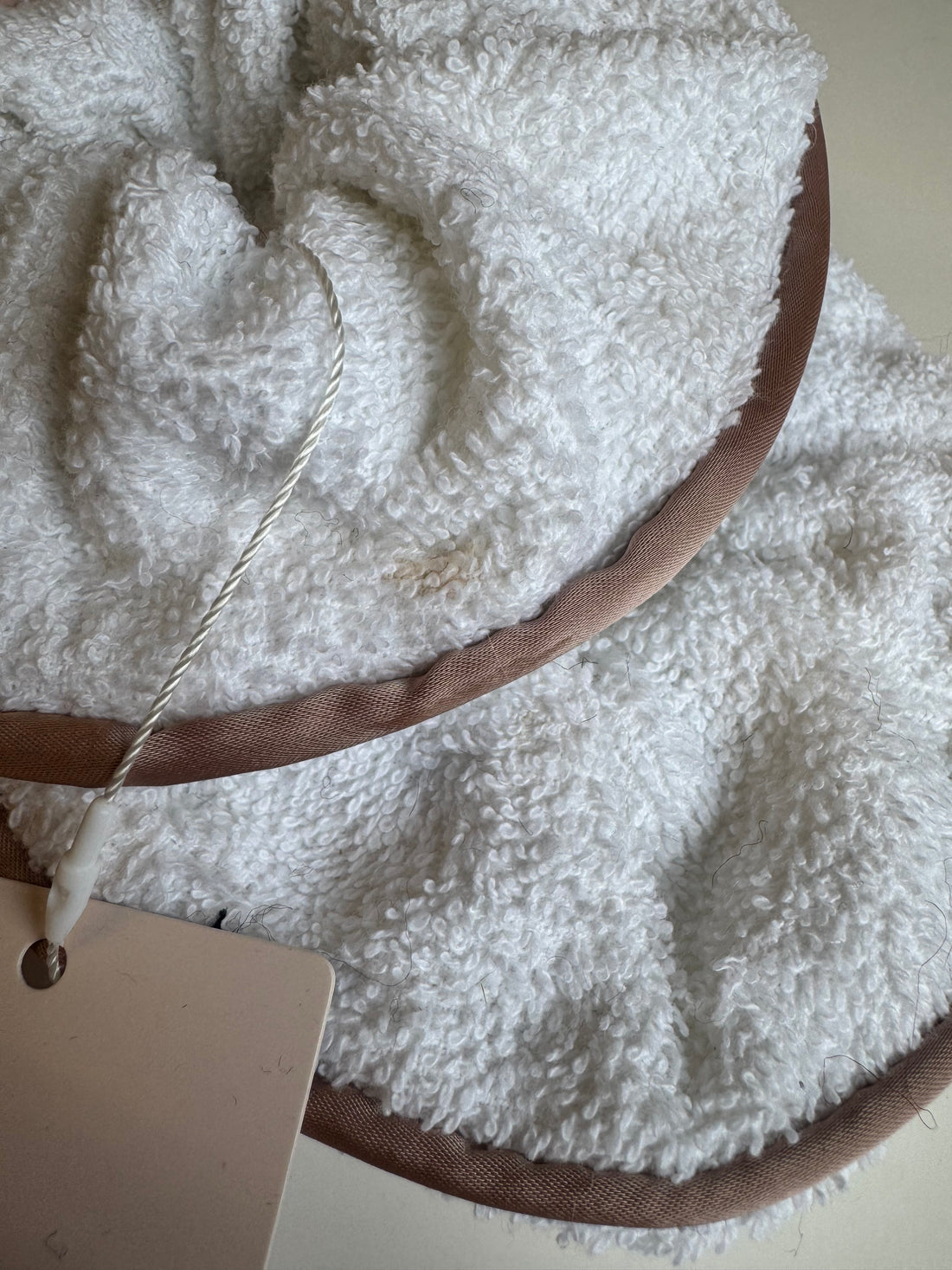 Sample - Terry scrunchie