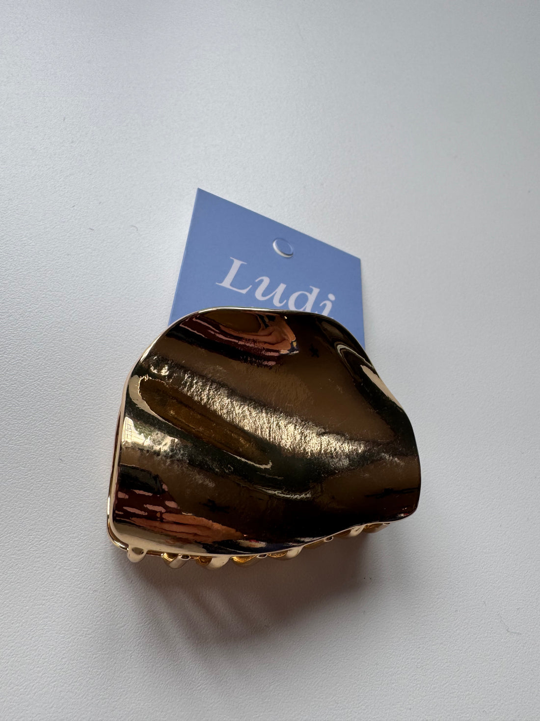 Imparfait - Pince métallique dorée Ludi