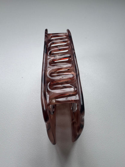Imperfect - Ludi hazelnut brown acetate clip