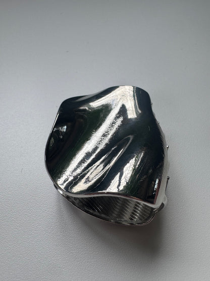 Imperfect - Ludi silver metal clip