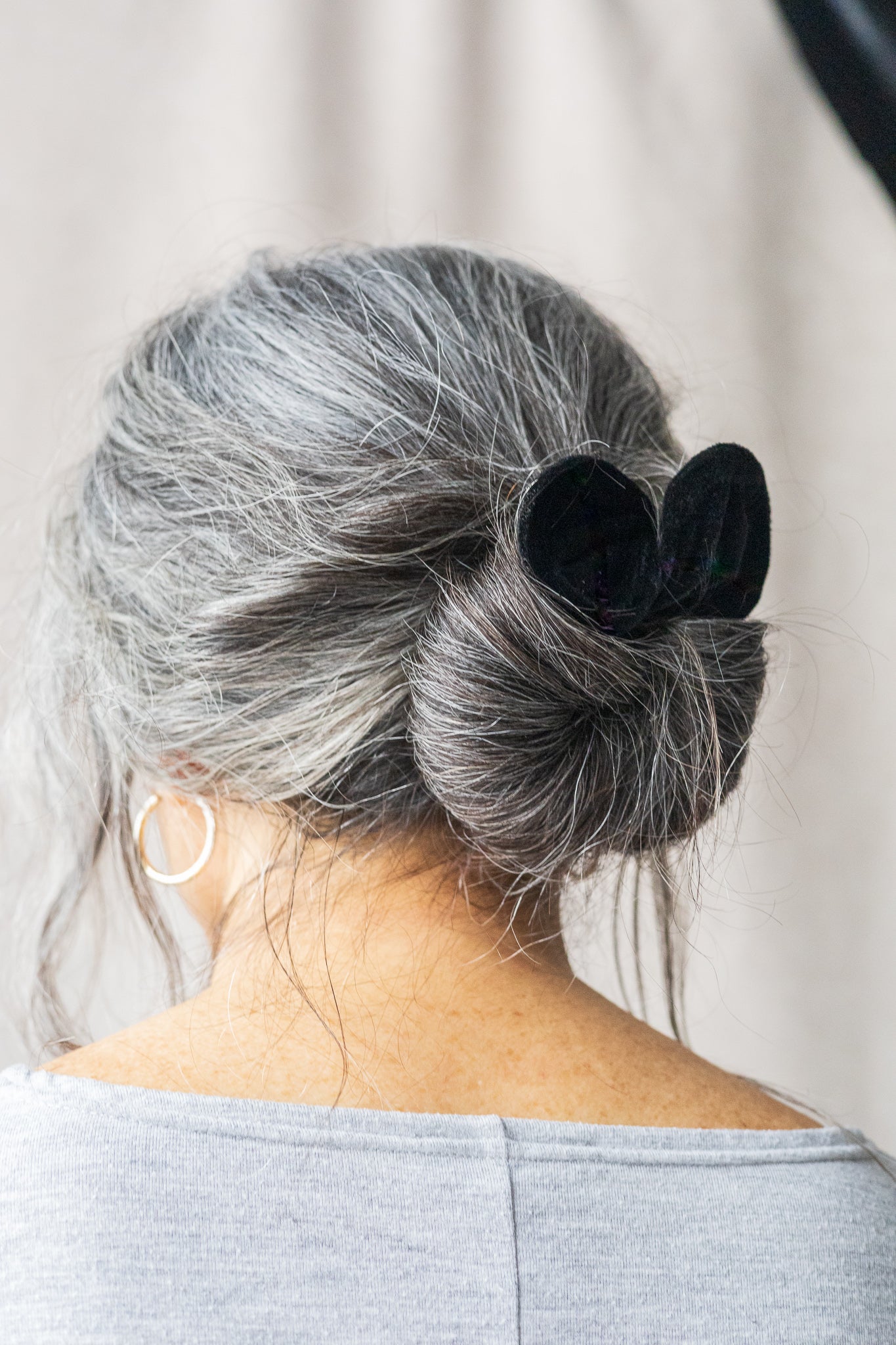 Échantillon - Accessoire à chignon noir dobby