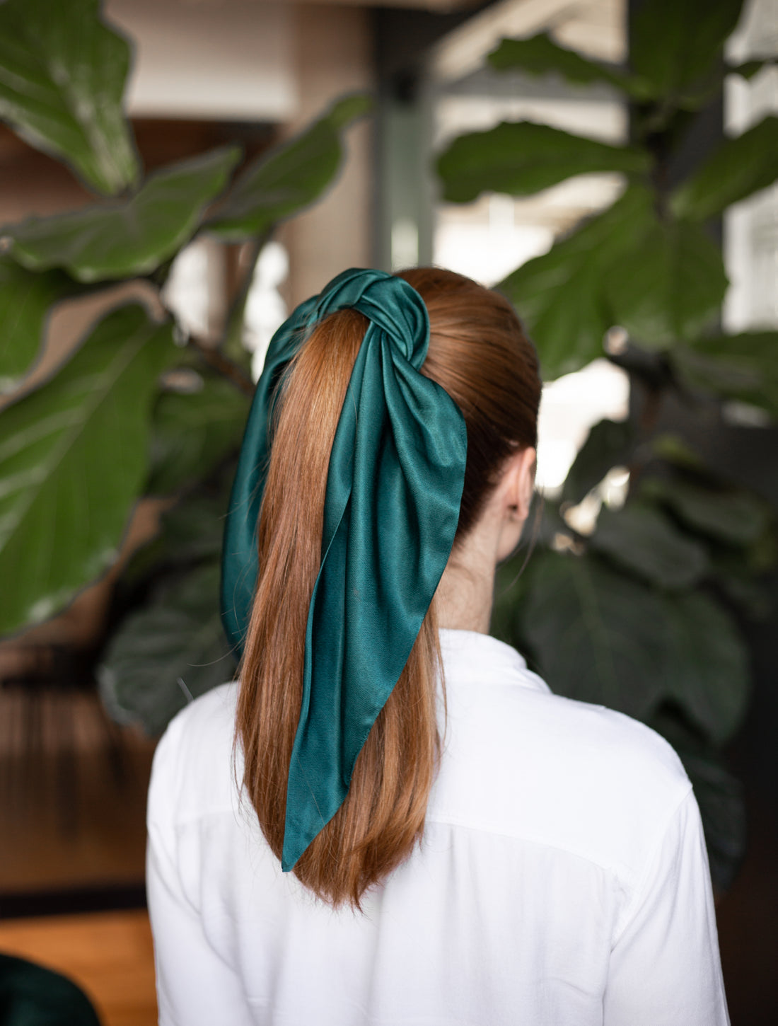 Sample - Emerald multifunctional scarf